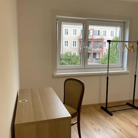 Bezaubernde Wohnung In Wolfsburg Stadtnah Bagian luar foto